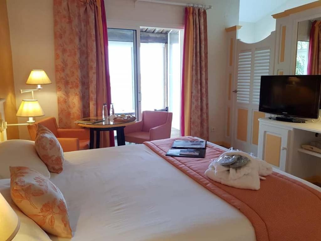 Hotel L' Estelle En Camargue Saintes-Maries-de-la-Mer Exterior foto